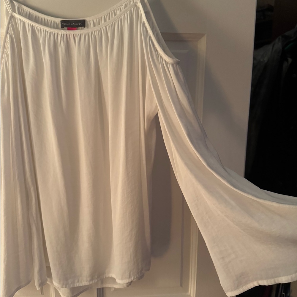 Vince Camuto Cream Resort blouse with Elegant Draping